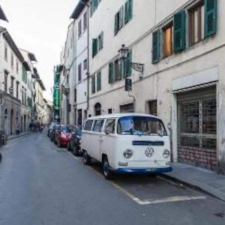 Attic Up On Appartement Florence