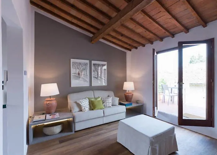 Attic Up On * Firenze